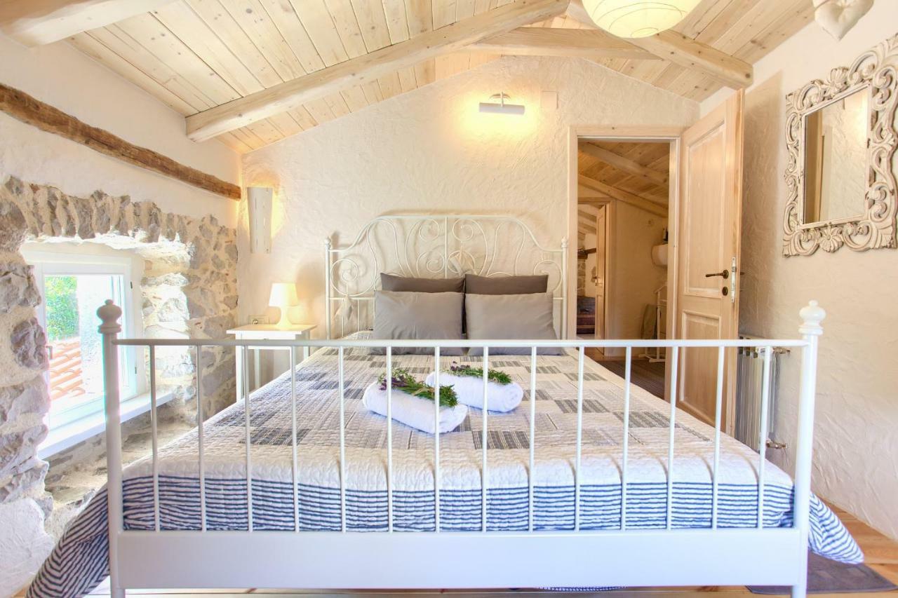 White Cottage Heritage House Cizici Ngoại thất bức ảnh
