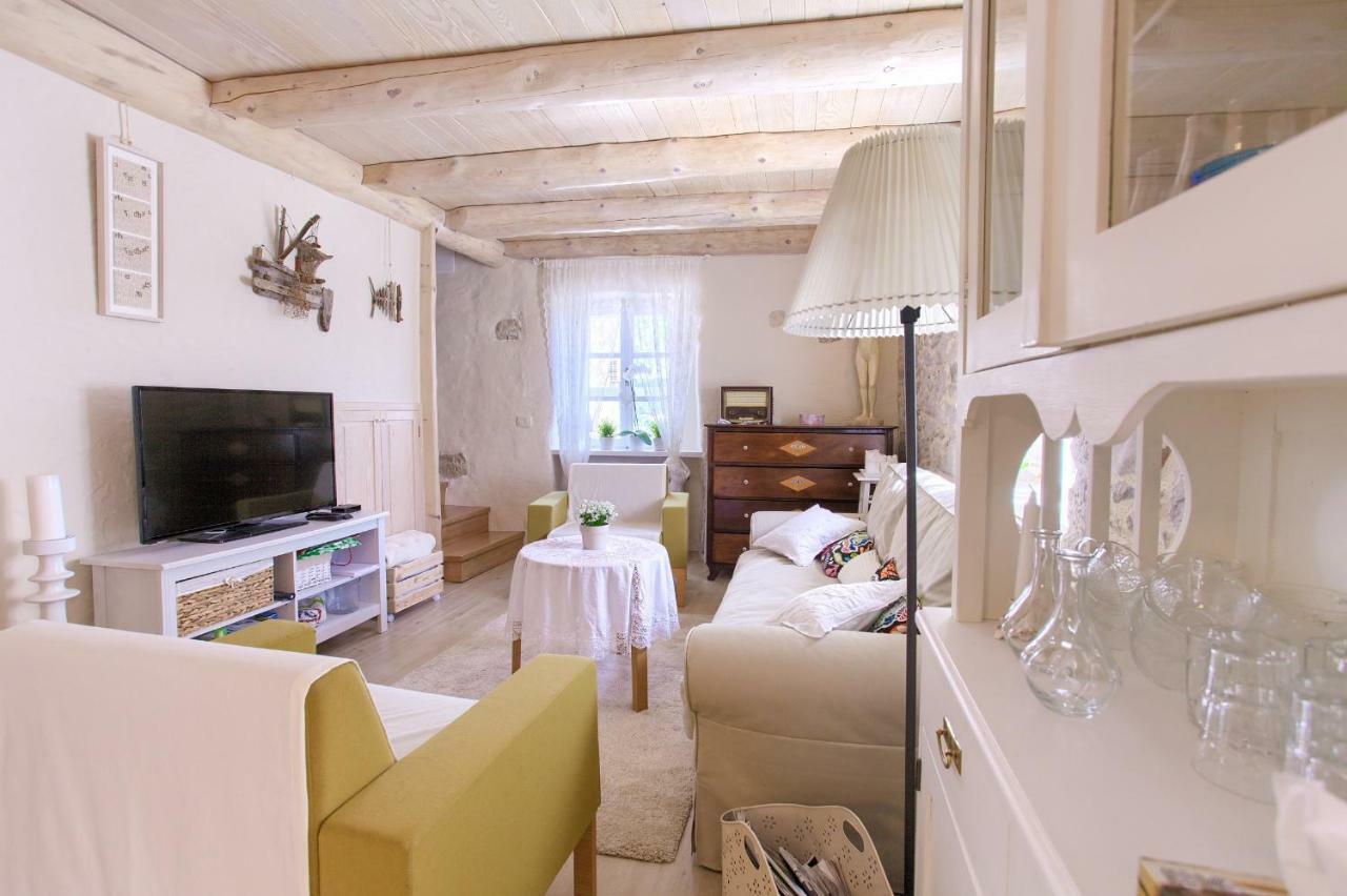 White Cottage Heritage House Cizici Ngoại thất bức ảnh